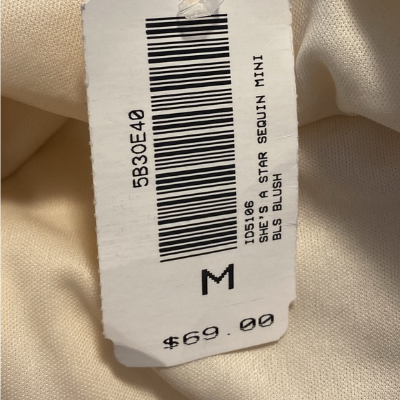 NWT sequin dress - Picture 8 of 8